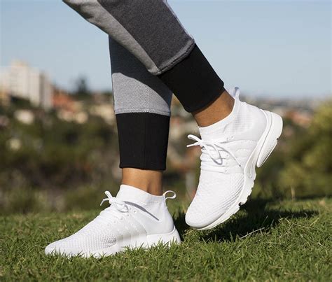 nike wmns presto fly weiß damen|Womens White Presto Shoes (1) .